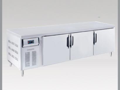 BÀN ĐÔNG 3 CÁNH BERJAYA